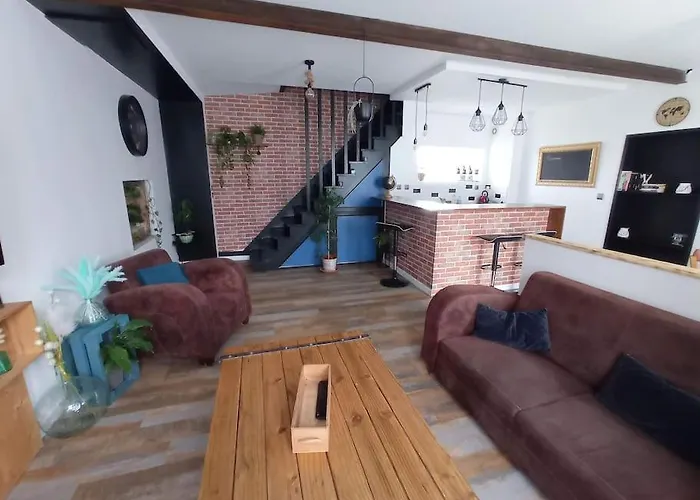 Dinah 17 Maison Dans La Campagne Rochelaise بيت للعطل *